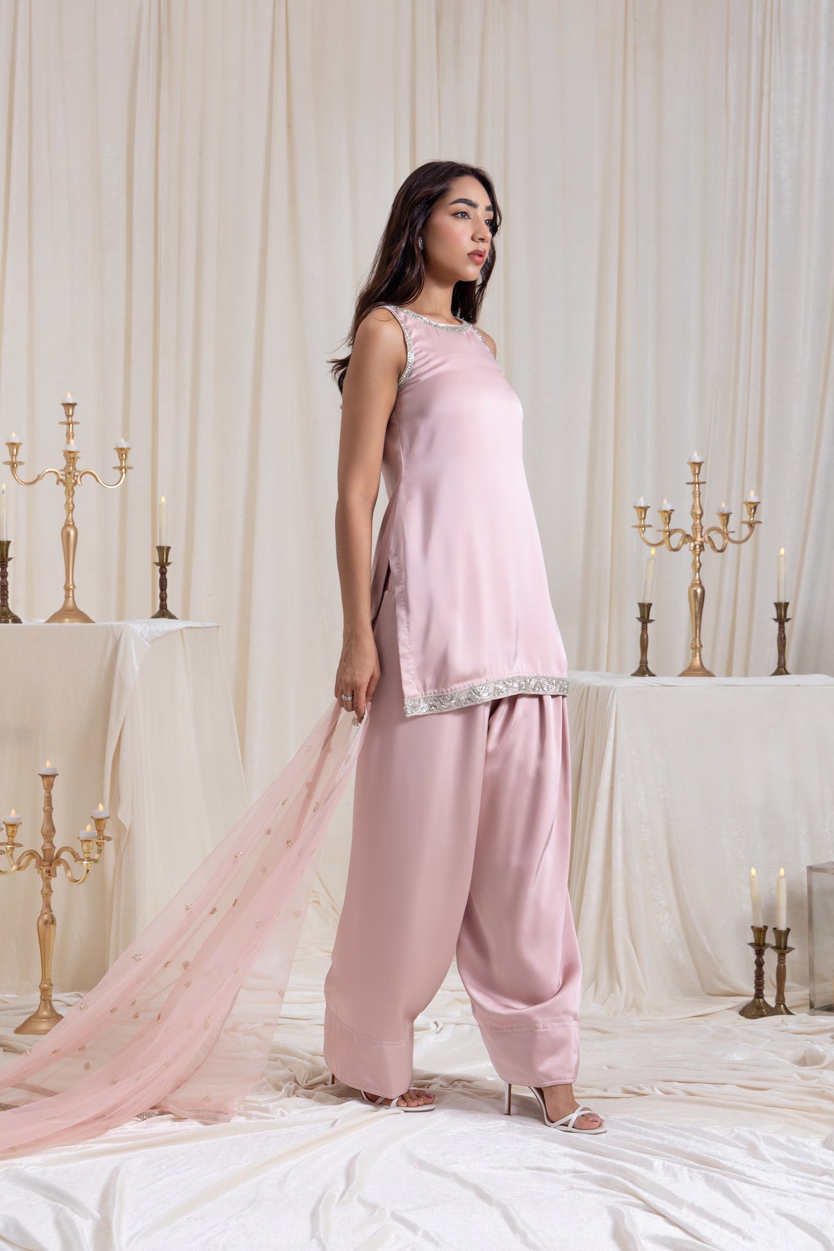 Naaz Farshi Salwar Set - Pink